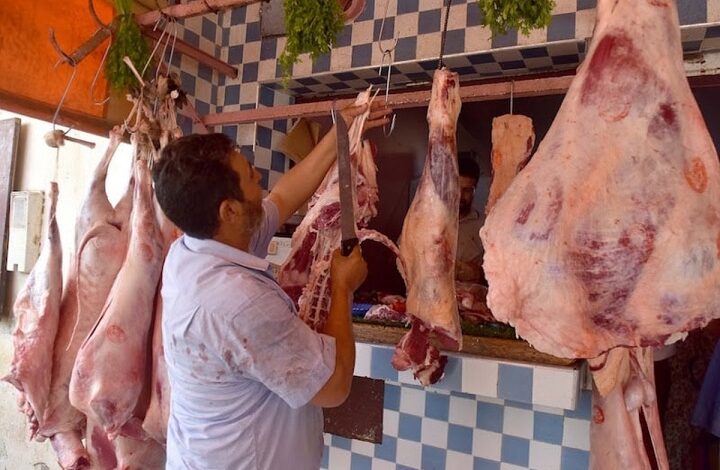 لهيب أسعار اللحوم قبيل عيد الأضحى.. من المسؤول؟ %
