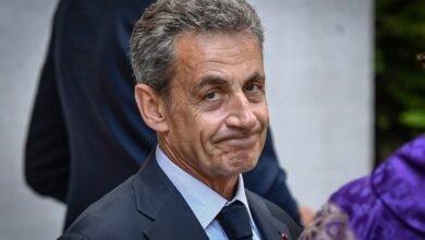 تجريد ساركوزي من جوقة الشرف بعد إدانته بالفساد في فرنسا