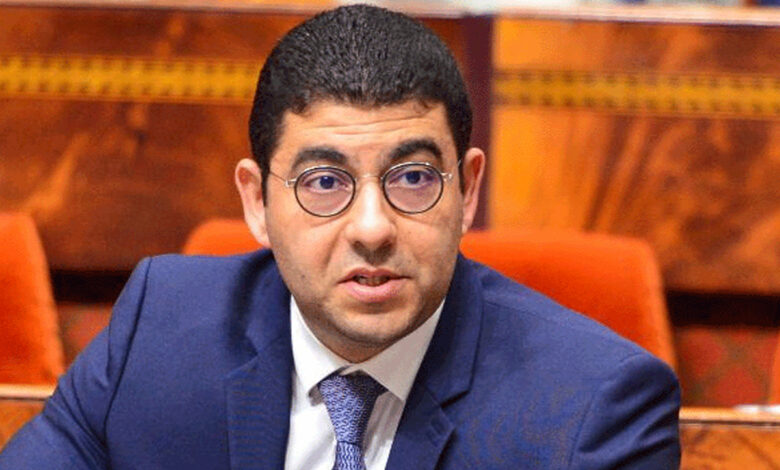وزارة التواصل.. الوزير الأخرس والمستشار الشبح! % وزارة التواصل.. الوزير الأخرس والمستشار الشبح!
