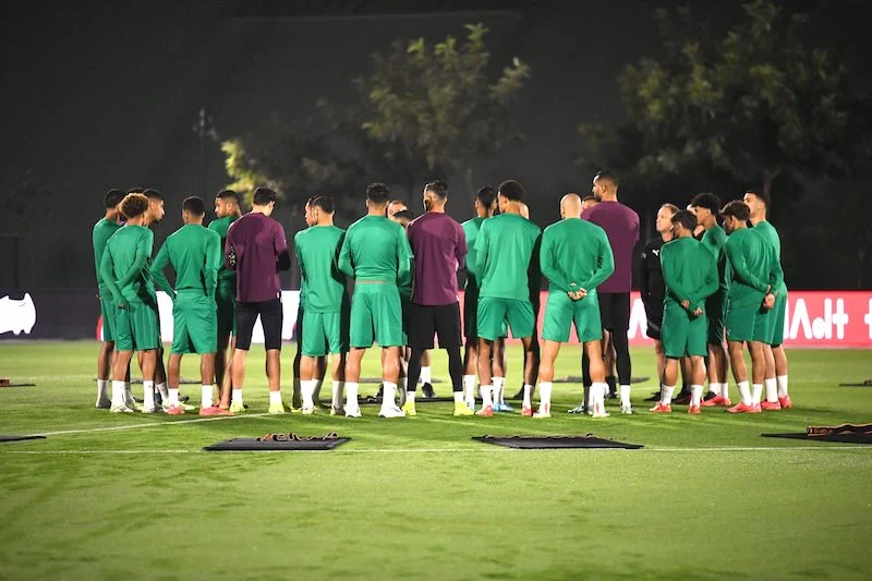 معسكر