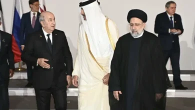 الجزائر تسير عكس التيار العربي: موقف رمادي يثير التساؤلات