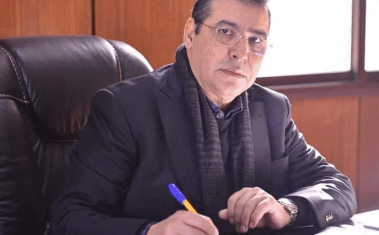 عمر السنتيسي.. عمدة مدينة أم عمدة صور تذكارية؟ % عمر السنتيسي.. عمدة مدينة أم عمدة صور تذكارية؟