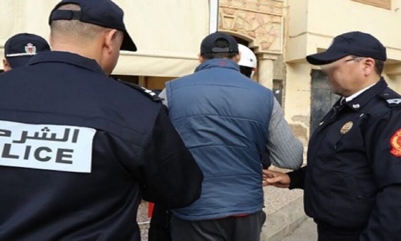 كيف سقط المتورط في شبكة مخدرات دولية داخل شقة بطنجة؟ % كيف سقط المتورط في شبكة مخدرات دولية داخل شقة بطنجة؟