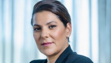 من يملك الحقيقة في قضية أرض مراكش؟ الوزيرة تحت المجهر