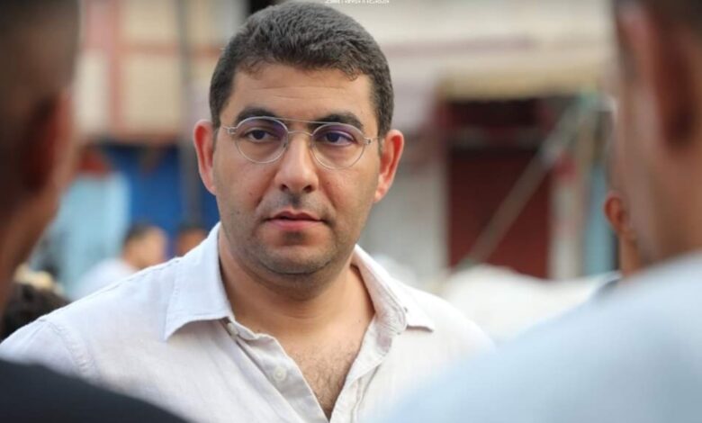 بنسعيد يغيب عن ندوة قانون الصحافة دون تفسير… والصحافيون غاضبون