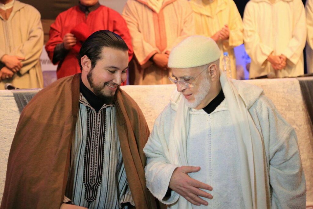 معاذ شيخا يتولى مشيخة الطريقة القادرية البودشيشية