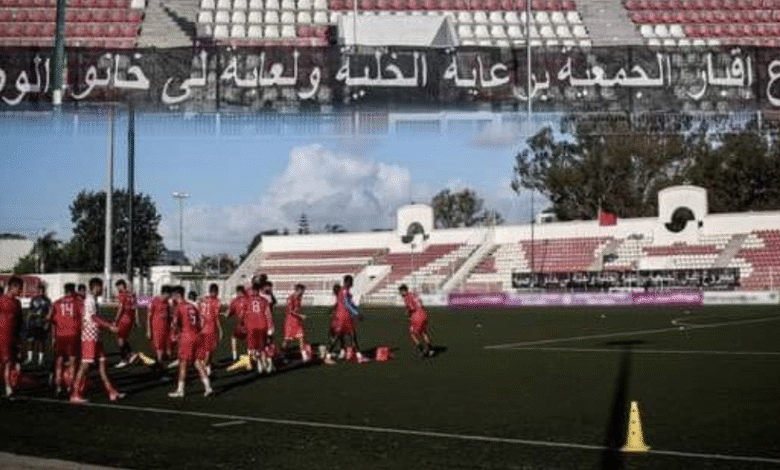 جماهير جمعية سلا تحتج وتطالب برحيل المسؤولين عن فشل النادي