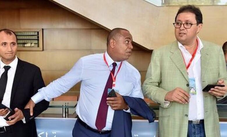 الوداد .. أيت منا والناصيري… معركة على ورق توقّع الصفقات % الوداد .. أيت منا والناصيري… معركة على ورق توقّع الصفقات