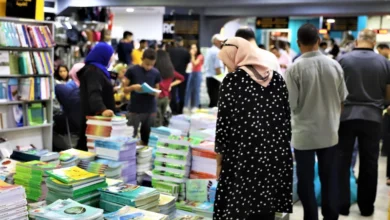 الكتب المدرسية بين احتكار المؤسسات التعليمية وأزمة المكتبات المستقلة