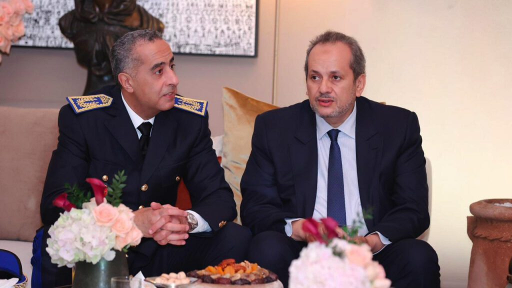 الإعلام الإسباني يختلق قصصاً مثيرة عن المغرب..