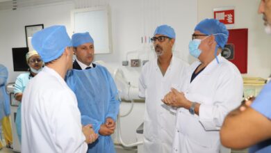 وزير بلا تاريخ.. يدير قطاعًا يحتضر منذ عقود