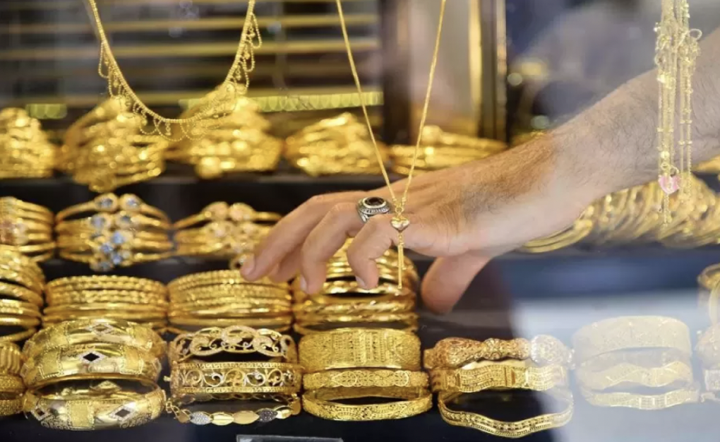 الذهب يواصل الصعود والفضة تسجل قفزة تاريخية