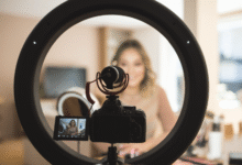 المؤثرون أداة إعلامية لتلميع الفشل بدل إصلاح المشهد