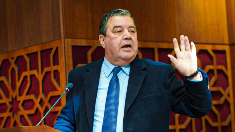 هل يترك السنتيسي الحركة الشعبية نحو البام أو الميزان