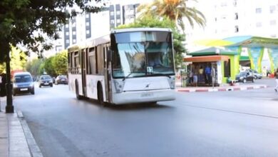 سكان الحديقة بالقنيطرة يطالبون بحافلة لتحسين النقل ويصرخون في صمت