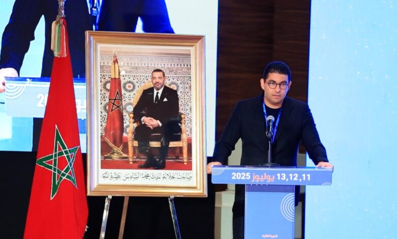 وعد اليوم، نسيان الغد… سياسة اللايكات في عالم الانتخابات % وعد اليوم، نسيان الغد… سياسة اللايكات في عالم الانتخابات