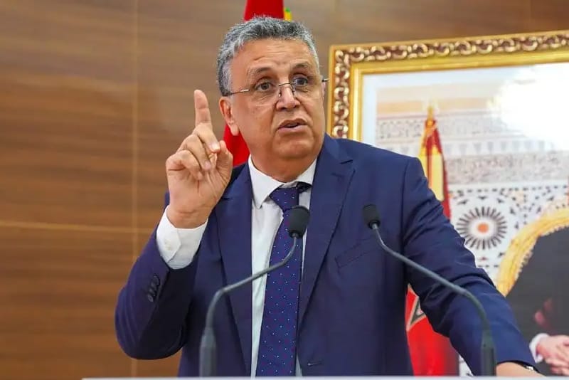 الحزب المغربي الحر يلاحق وهبي بشكايات حول ضريبة الهبة