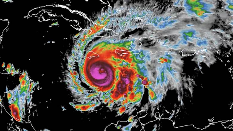 إعصار “ميليسا” يضرب جامايكا بأقوى سرعة في تاريخها ويخلّف دمارًا واسعًا % إعصار “ميليسا” يضرب جامايكا بأقوى سرعة في تاريخها ويخلّف دمارًا واسعًا