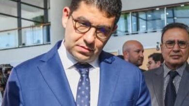 وزير التواصل بلا تواصل... مقاطعة غير مسبوقة في طنجة