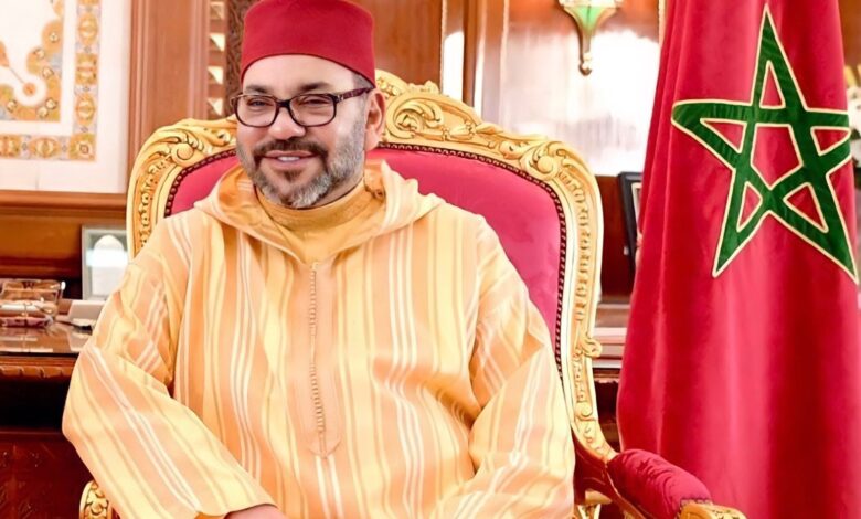 جلالة الملك يقرر جعل 31 أكتوبر من كل سنة عيدا وطنيا تحت إسم “عيد الوحدة ” % جلالة الملك يدعو إلى طي صفحة الخلاف وفتح مسار جديد من السلم والتعاون