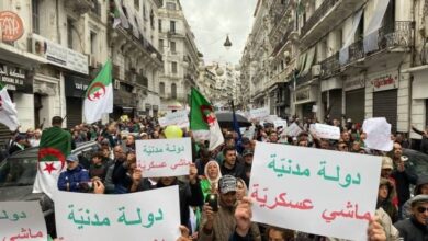 جيل "Z" يشعل شرارة الغضب في الجزائر.. تلاميذ يقودون ثورة الكرامة