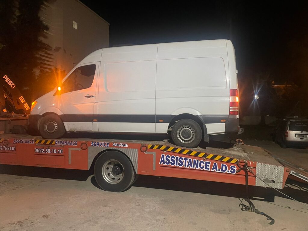 مطاردة هوليودية تحبط تهريب طنين من المخدرات قرب سيدي علال البحراوي % مطاردة هوليودية تحبط تهريب طنين من المخدرات قرب سيدي علال البحراوي