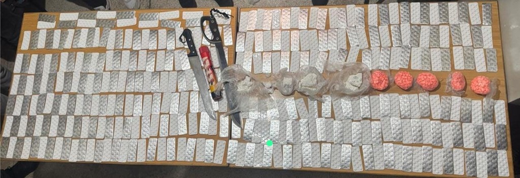 توقيف شخصين في سلا بتهمة ترويج المخدرات والمؤثرات العقلية % توقيف شخصين في سلا بتهمة ترويج المخدرات والمؤثرات العقلية