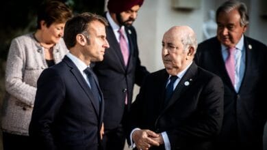 إشارات من الجزائر لإعادة فتح الحوار... وباريس تراقب بحذر