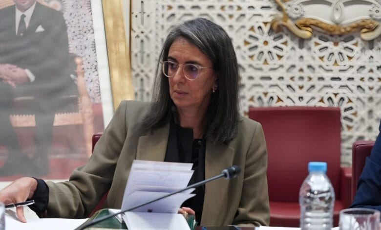 حين تتحوّل الوزارات إلى مطاعم 5 نجوم على حساب الدولة % حين تتحوّل الوزارات إلى مطاعم 5 نجوم على حساب الدولة