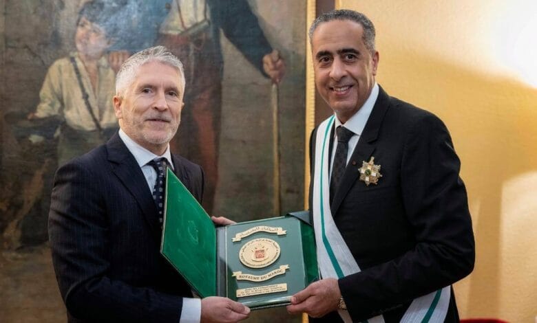 إسبانيا تكرم عبد اللطيف حموشي بأرفع وسام أمني %
