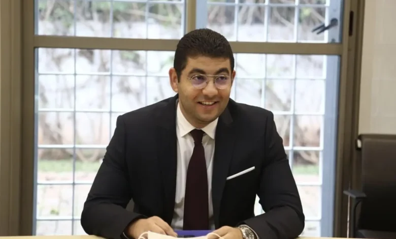 وزارة بنسعيد.. بين دعمٍ غامض وصحافةٍ بلا استقلالية % وزارة بنسعيد.. بين دعمٍ غامض وصحافةٍ بلا استقلالية