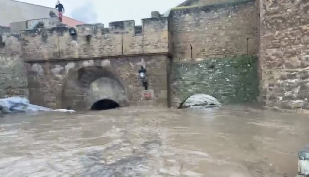 اسفي .. ارتفاع حصيلة وفيات الفيضانات إلى 14 حالة وفاة % SAFI