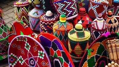 الصناعة التقليدية تقتحم مناطق المشجعين بالتزامن مع كأس إفريقيا 2025