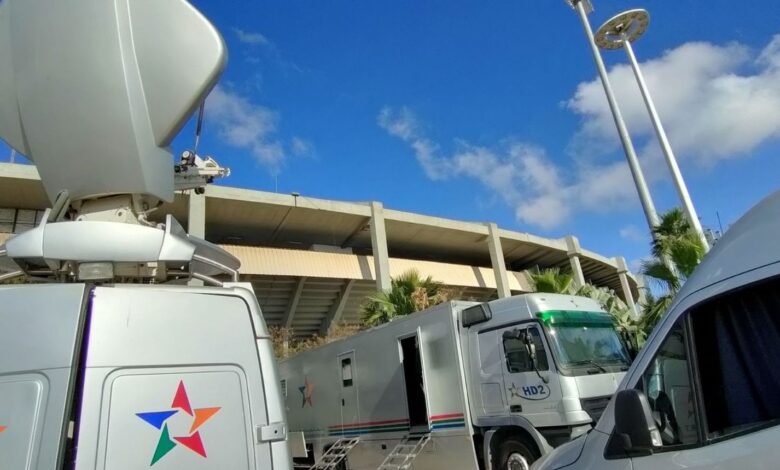 القناة الرياضية تحت المجهر: حين يصبح التحقيق بديلاً عن البث الجيد