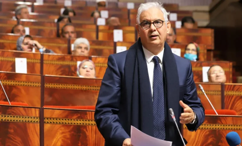 Nizar Baraka face aux syndicats : réformes ajournées et colère sociale % Nizar Baraka face aux syndicats : réformes ajournées et colère sociale