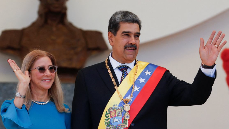 ترامب يعلن ضربة واسعة في فنزويلا واعتقال مادورو % ترامب