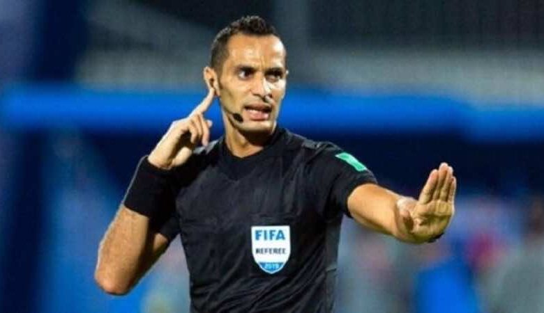 تحكيم جزائري يربك الجماهير قبل مواجهة المغرب والكاميرون