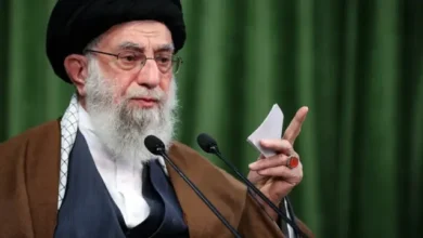 Khamenei accuse les manifestants de servir Trump, Téhéran durcit le ton % Khamenei accuse les manifestants de servir Trump, Téhéran durcit le ton