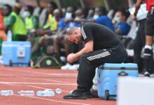 عقوبات صارمة من “الكاف” تُربك المنتخب الجزائري بعد الإقصاء القاري