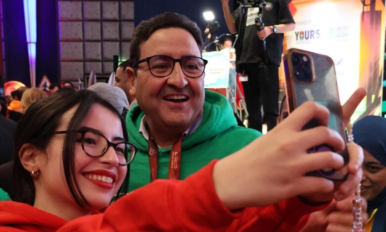 قيوح يعترف بالفشل… والطرق تواصل عدّ الضحايا