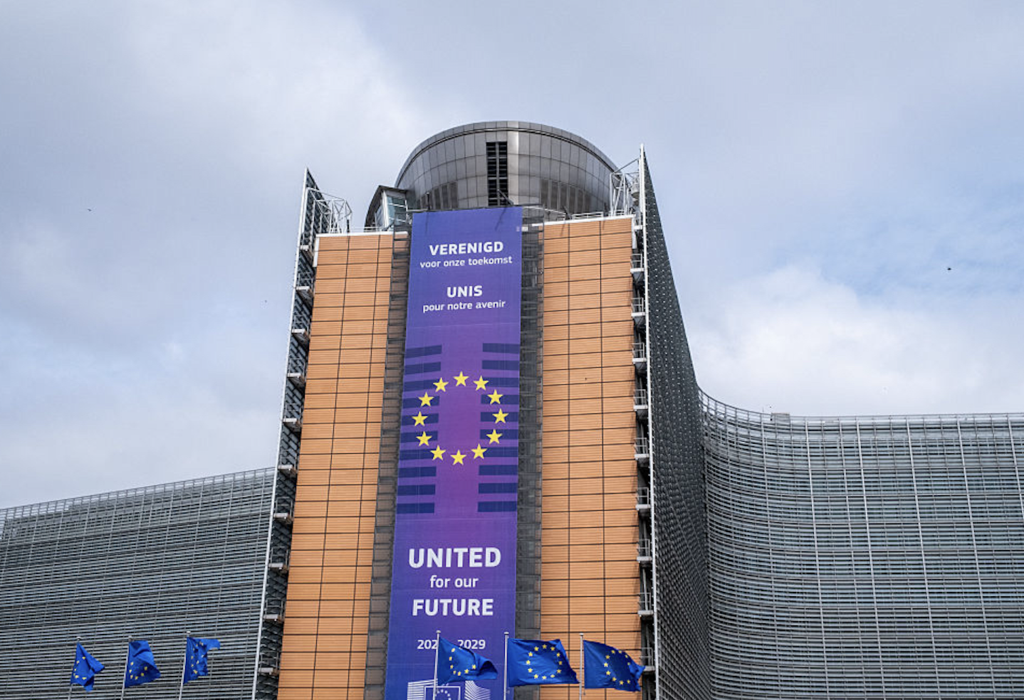 من بروكسل… أوروبا تُبدّل نبرتها: الحكم الذاتي للصحراء يدخل قاموس الـ27