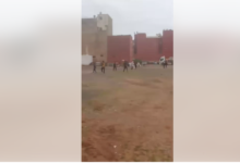 حجارة في وضح النهار.. فوضى القاصرين تُقلق ساكنة الدار الحمراء بسلا % حجارة في وضح النهار.. فوضى القاصرين تُقلق ساكنة الدار الحمراء بسلا