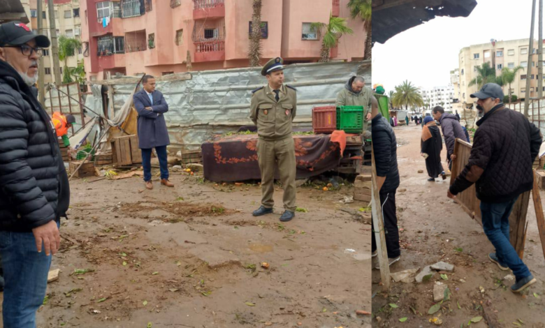 حملة ميدانية بسوق تابريكت تعيد النظام وتجمع الكلاب الضالة % حملة ميدانية بسوق تابريكت تعيد النظام وتجمع الكلاب الضالة