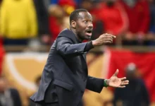 مسؤول بالكاف: عقوبة مدرب السنغال مخففة بعد فوضى النهائي % مسؤول بالكاف: عقوبة مدرب السنغال مخففة بعد فوضى النهائي