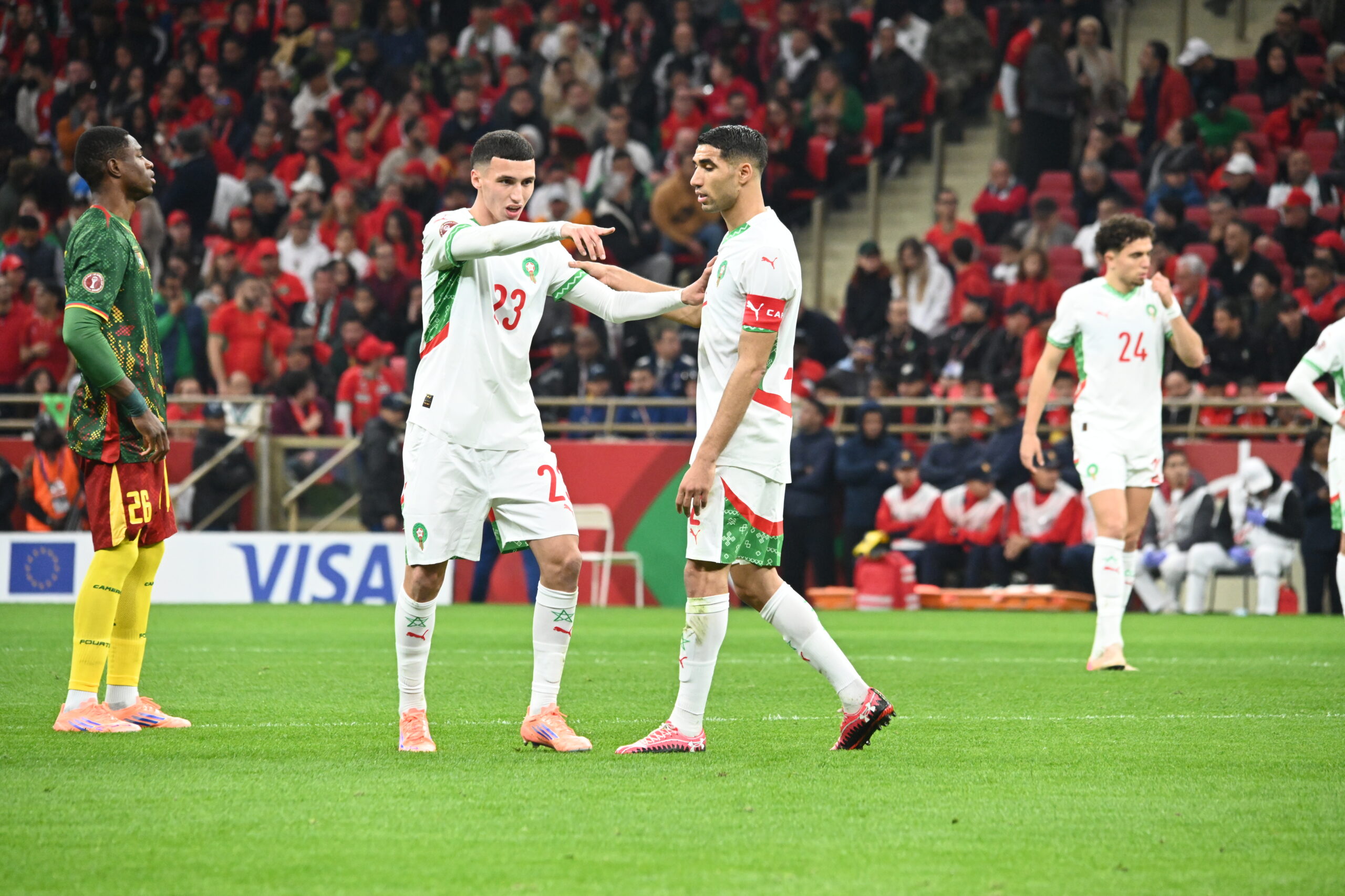 Le Maroc s’impose face au Cameroun et retrouve le dernier carré