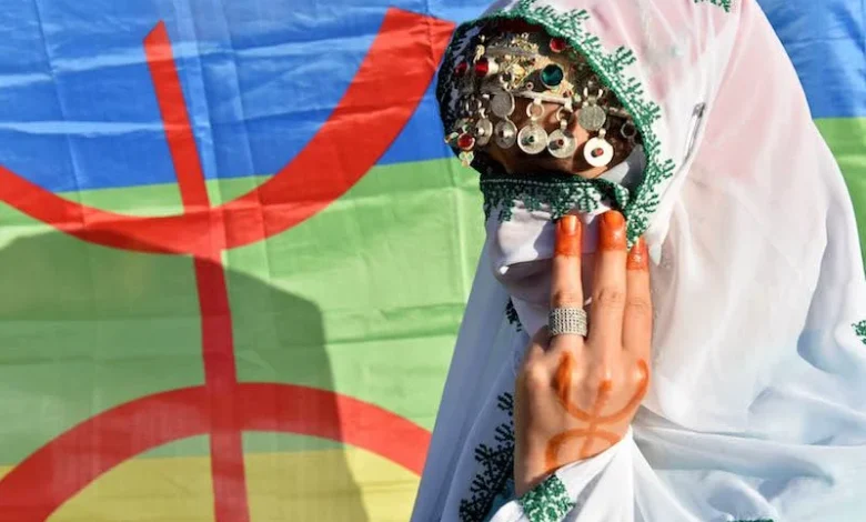 Baïtas : le gouvernement renforce l’officialisation de la langue amazighe