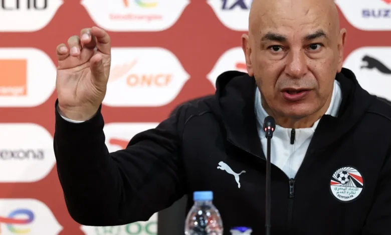 توتر في ندوة حسام حسن بعد إقصاء مصر وجدل مع صحفي مغربي