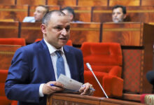 رياض مزور… وزير بلا إنجازات والأسعار تكتب البيان اليومي