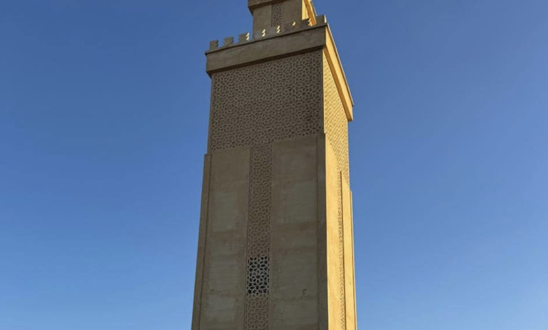 مسجد بطانة بين الإحسان والانتخاب… حين تُؤذَّن السياسة قبل الصلاة