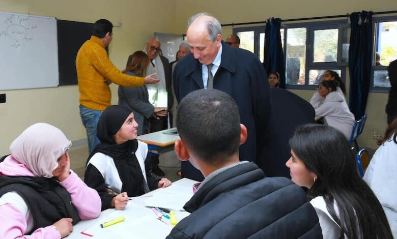 منشطو “إعداديات الريادة” يحتجون على تعليق مهامهم وتأخر التعويضات % منشطو “إعداديات الريادة” يحتجون على تعليق مهامهم وتأخر التعويضات